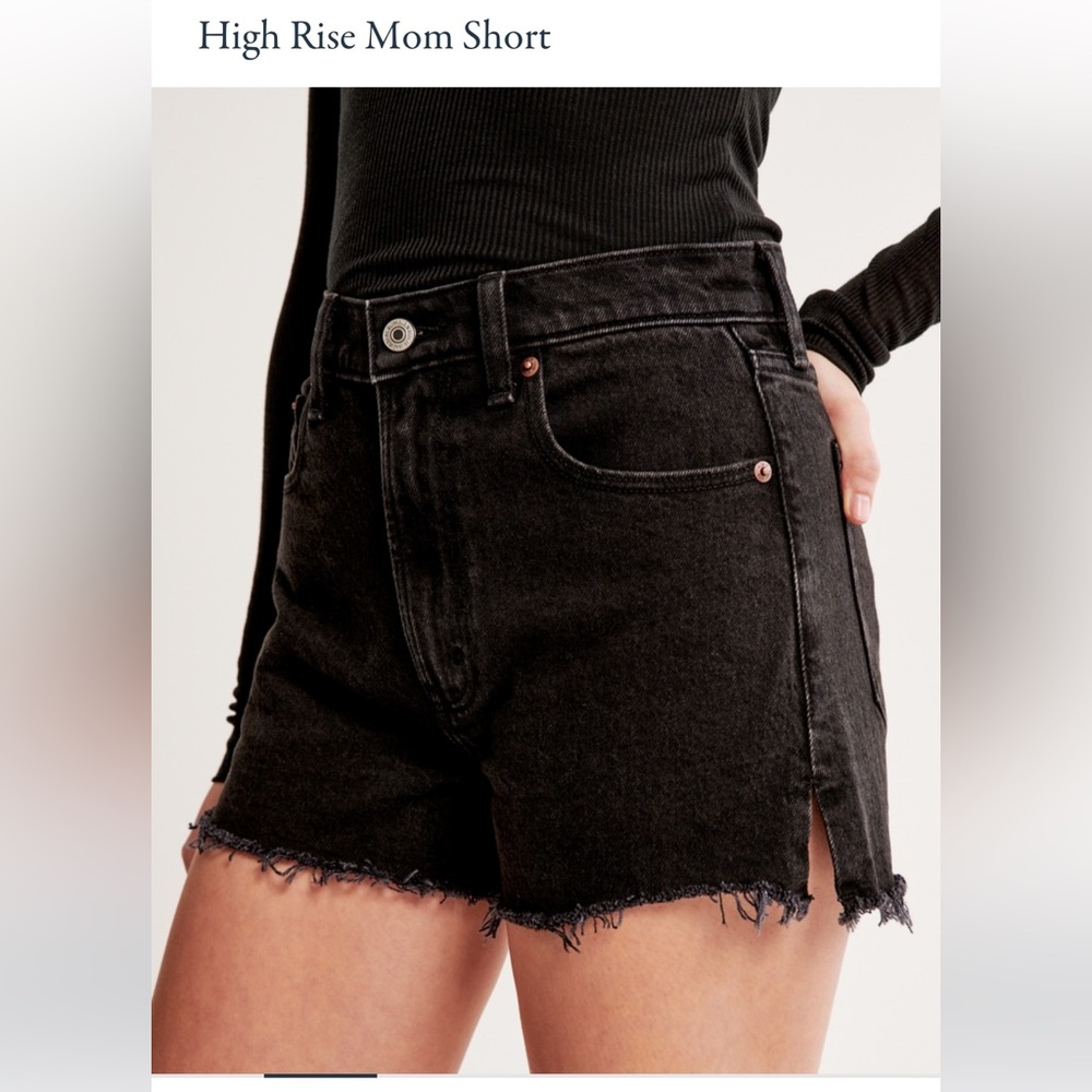 Abercrombie high rise mom short
